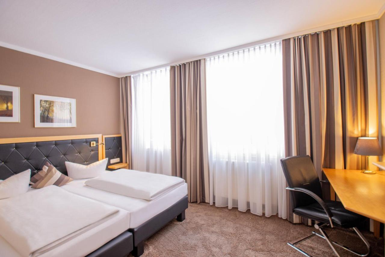 Hotel Tanne 일메나우 외부 사진