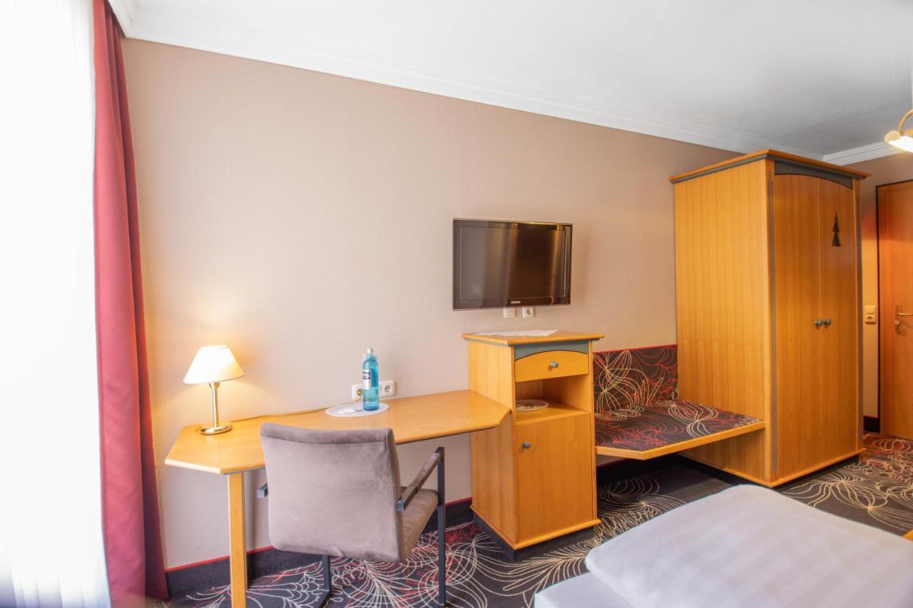Hotel Tanne 일메나우 외부 사진