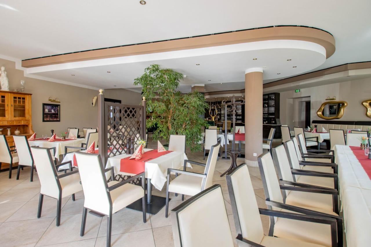 Hotel Tanne 일메나우 외부 사진