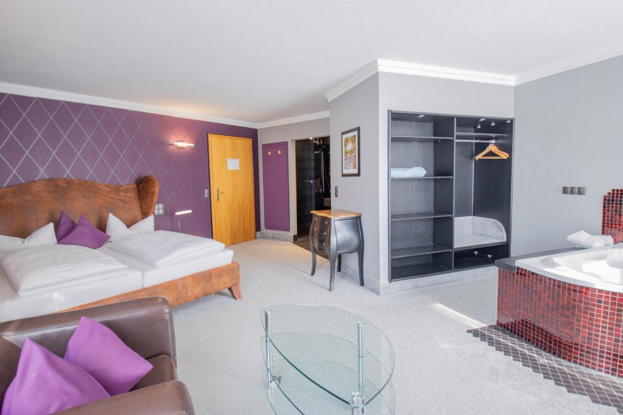 Hotel Tanne 일메나우 외부 사진