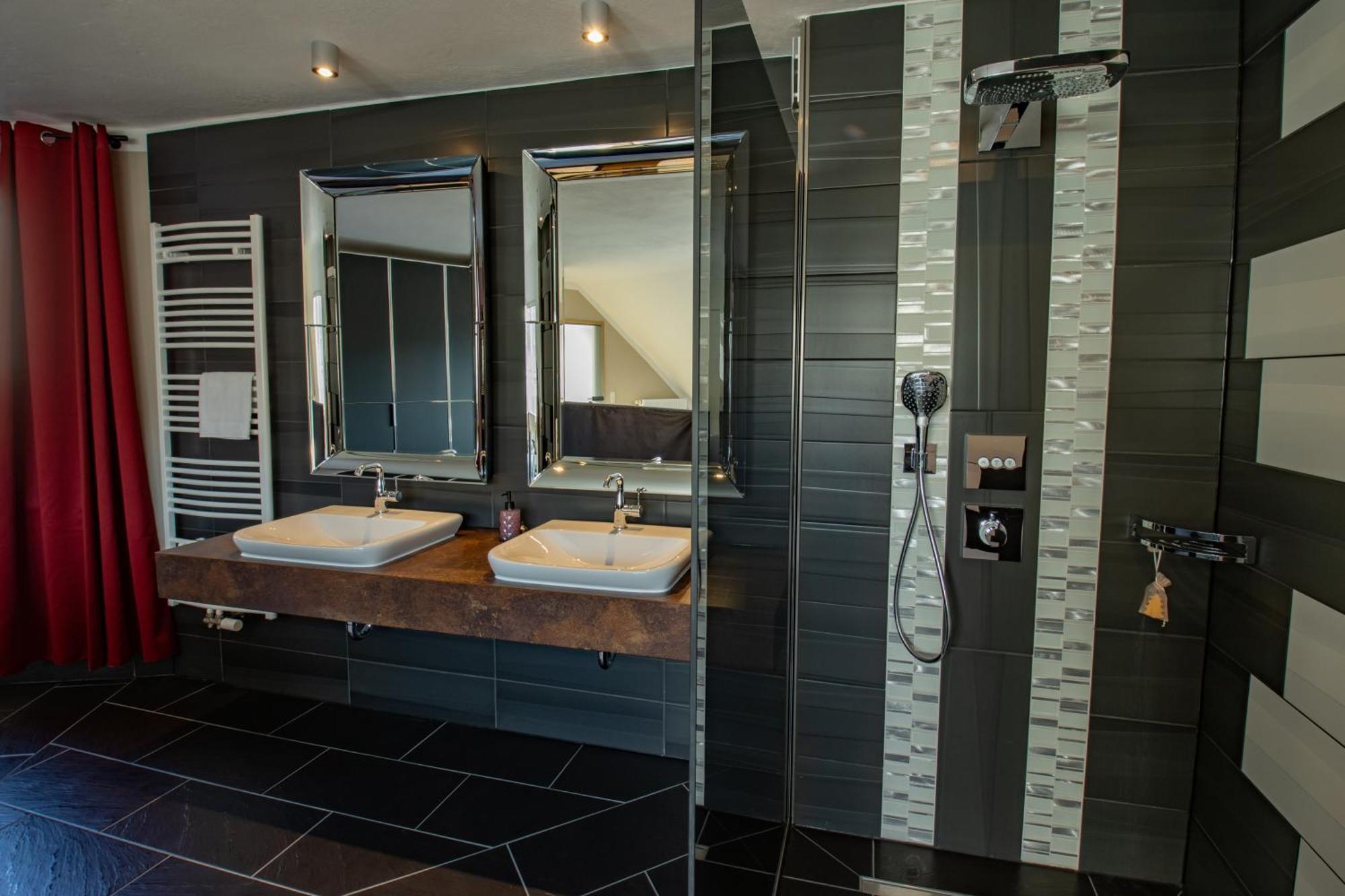 Hotel Tanne 일메나우 외부 사진